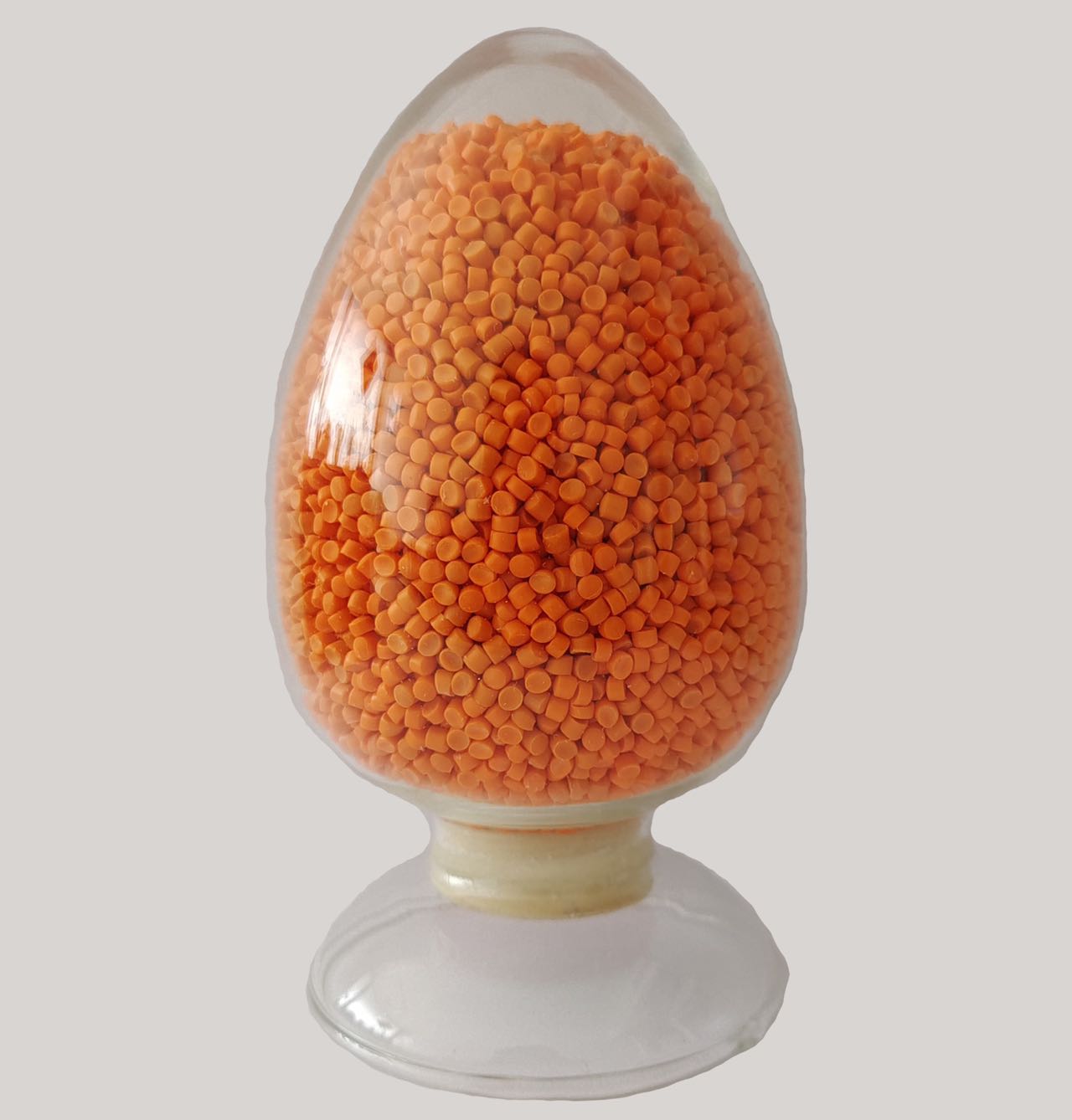 Composés du bouclier semi-conducteur: augmentation de l'efficacité du câble