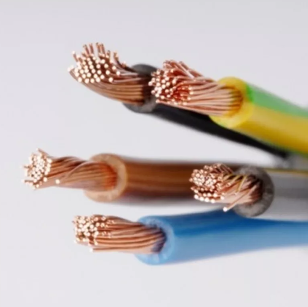 Combien de temps peut durer les câbles d'alimentation?