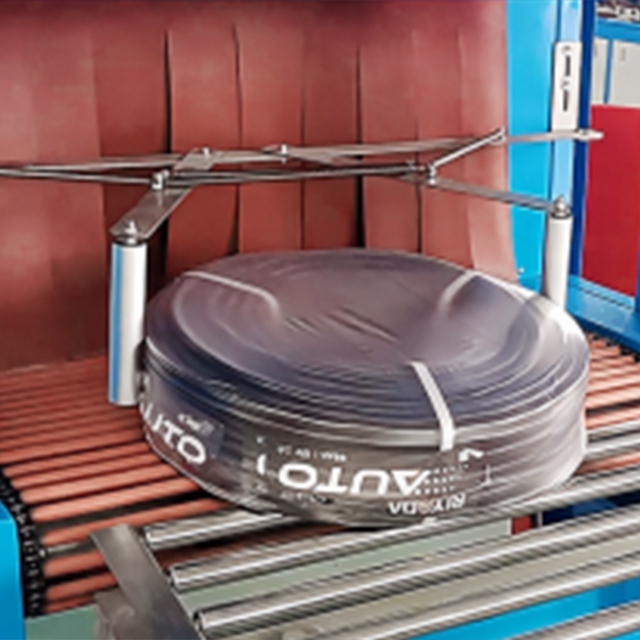 ZX-3000 Machine d'emballage automatique enroulé / ceinturation / rétrécissement, 500 unités / heure, cadre en acier inoxydable, compatible IoT